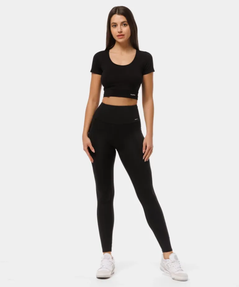 Crop top Eve z wycięciem