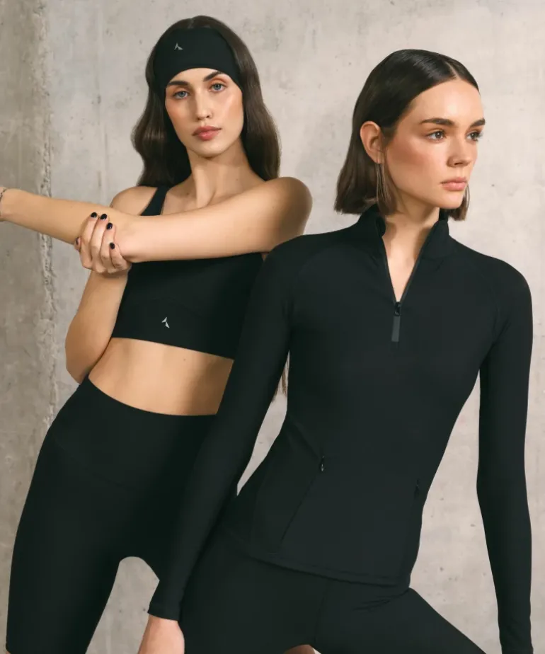 Prążkowany longsleeve z kieszenią Onyx Flow