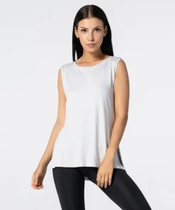 T-shirt Slit