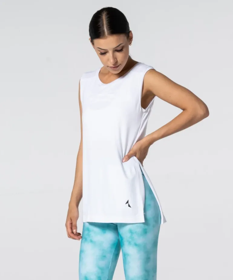 T-shirt Slit